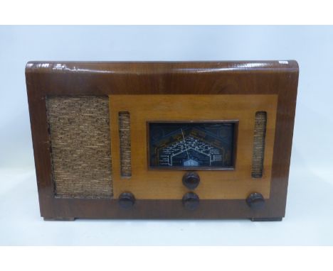 A 1938 wooden cased 88 The Barker Kensington radio model no. 13211.