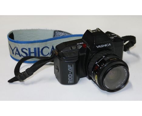 Kamera-Sammlung.: U.a. bestehend aus Polaroid Colorpack 80, Yashika 200 AF, Diverse Modelle Kleinbild von Olympus: Superzoom 
