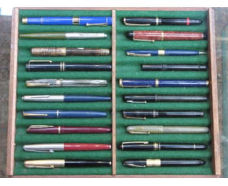 COLLECTION OF VINTAGE PENS INCLUDING WATERMANS, SWAN, PARKER, ETC.