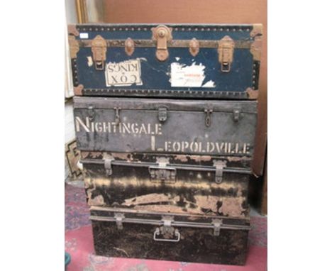 FOUR VARIOUS VINTAGE TRAVEL TRUNKS 