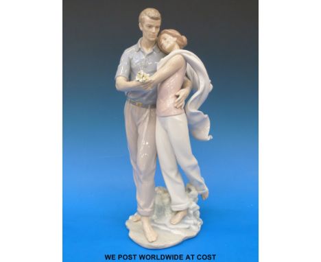 A boxed Lladro figure "You're Everything to Me"