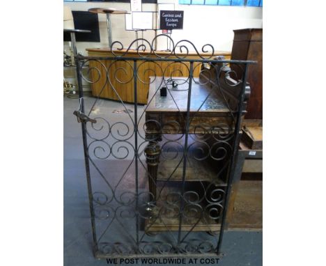 A decorative metal gate (H133 x W81cm)