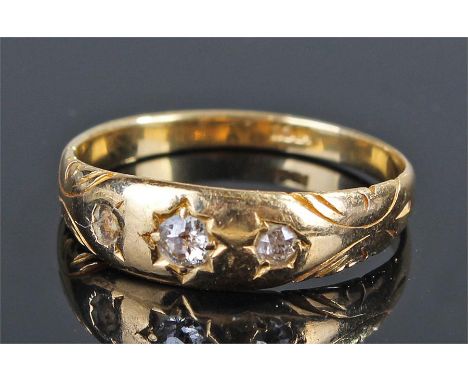 18 carat gold diamond set ring, with two diamonds, one stone missing, ring size N