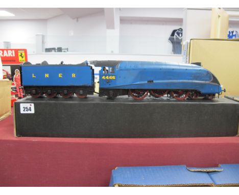 A Heljan 'O' Gauge/7mm class A4  4-6-2 Steam Locomotive with  Eight Wheel Tender, L.N.E.R blue R/No 4466, tender body loose, 