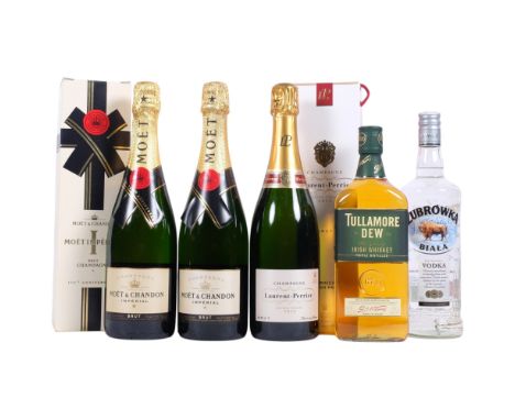 2 boxed bottles of Champagne, and Irish Whiskey, Vodka, etc (5)