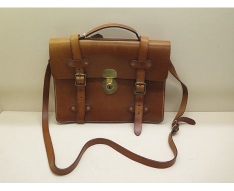 A light tan leather saddle/briefcase messenger bag with strap - 27cm x 35cm - usage marks but generally good 