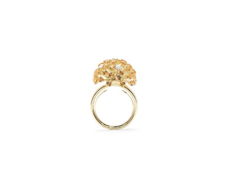 &nbsp;Ring GG/750fein mit Brillanten zus. ca. 0,60ct, und gelbe Saphire zus. ca. 4,00ct, GesGew. 12,80g RW 59&nbsp;&nbsp;Ladi