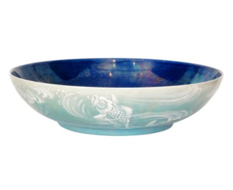 Walter Slater - Shelley - An early 20th Century shallow bowl decorated to the exterior in a pale green lustre with white enam