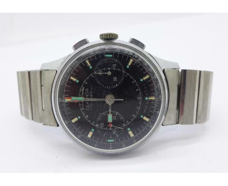 A Sekonda chronograph wristwatch 