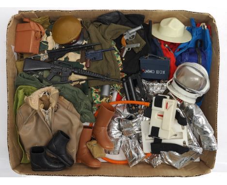 Palitoy Action Man vintage loose clothing/accessories to include guns, various part outfits, helmets/hats plus others - see p