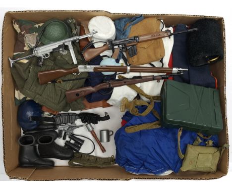 Palitoy Action Man vintage loose clothing/accessories to include guns, various part outfits, helmets/hats plus others - see p