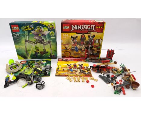 Lego, Pair including: #7051 Tripod Invader &amp; #2159 Skeleton Bowling, with instructions, unchecked for completeness or cor