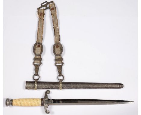 A GERMAN, THIRD REICH, M.1935 HEER (ARMY) OFFICER'S&nbsp; DAGGER AND SHEATH, BY R KLAAS, BLADE 26CM AND HANGERS AND FITTINGS 
