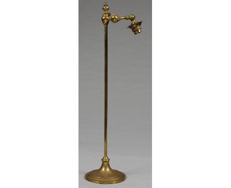 AN EARLY ELECTRIC ADJUSTABLE BRASS READING LAMP WITH SQUARE SECTION SHAFT AND LEAD WEIGHTED FOOT, HORN HANDLED BALL ELECTRIC 