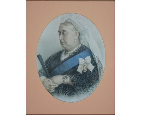 MISCELLANEOUS PICTURES, PRINTS AND PRINTED EPHEMERA, INCLUDING AN OVAL PORTRAIT OF QUEEN VICTORIA, 36 X 28CM, A FRAMED STREET