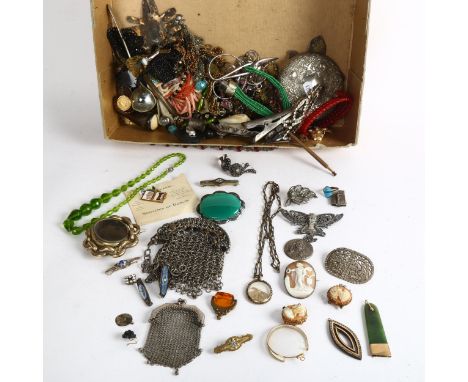 2 trays of Vintage and other costume jewellery, including a Victorian gilt-metal mourning brooch, cameo brooch, swivel fob, V