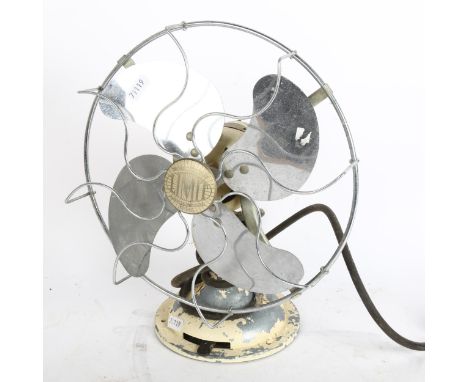 A Vintage Limit desk oscillating tilting desk fan, height 32cm 