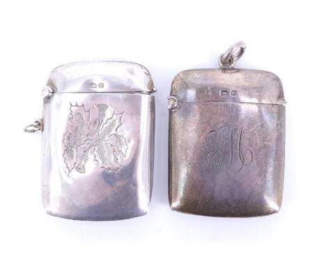 A silver fob vesta case bearing engraved thistle decoration, sponsor's mark miss-struck, though Samuel M Levi, Birmingham, 19