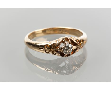 GENTLEMAN'S VICTORIAN DIAMOND SET RING
set with a single old cushion cut diamond 4.2x3.8mm, in a pierced setting, on engraved