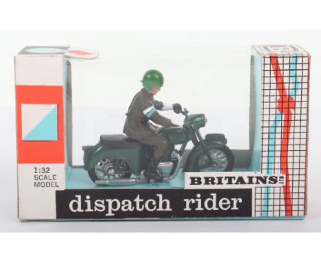 Britain’s 9698 Triumph Speed Twin Army Dispatch Rider Motorcycle, dark green bike, with rider, detachable rider, in mint boxe