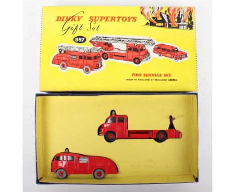 Dinky Supertoys 957 Fire Service Gift Set, 955 Fire Engine with window, extending ladder, 956 Bedford Turntable Escape and 25