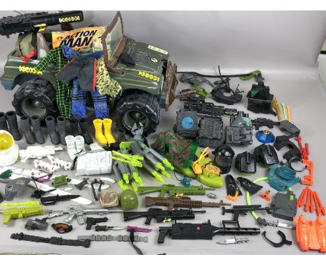 Vintage Toys:  Action Man jeep along with a large collection of Action Man accessories including weapons, clothing, boots etc