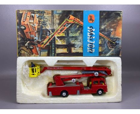 Boxed Corgi 1127 Simon Snorkel Fire Engine, with plastic fireman figure