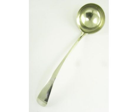 AN EDWARD VII SILVER SOUP LADLE, OLD ENGLISH PATTERN, LONDON 1901, 9OZS