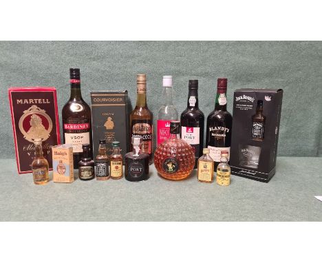 Various unopened bottles of wines and spirits Courvoisier, Martell and Bardinett brandy, ports, vodka, miniatures, etc.