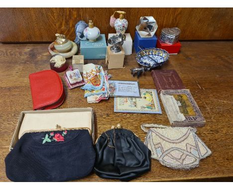 Mixed lot of perfume atomisers, evening bags, onyx smoking set, Viners heart trinket pot, etc.