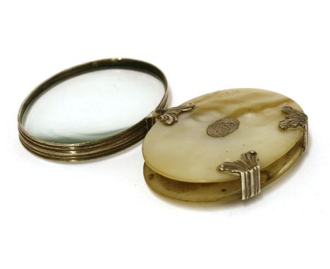 A mother-of-pearl and silver Georgian spy glass,7.5cm longProvenance:  The Tim Wonnacott Collection.
