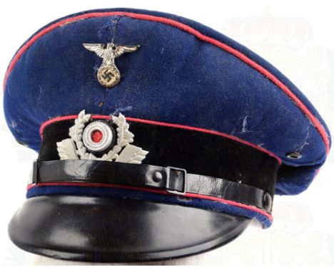 SCHIRMMÜTZE BAHNSCHUTZ bzw. Bahnpolizei u. Streifendienst, 1. Form, dunkelblaues Tuch m. schwarzem samtartigen Bund, 3 rosaro