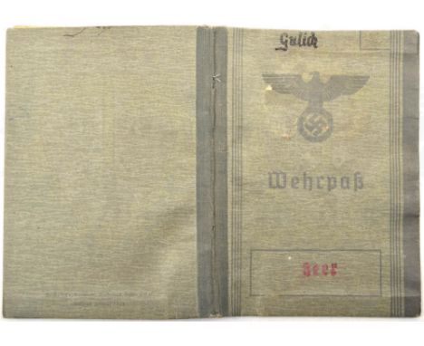 WEHRPASS FELDWEBEL IV/NJG 6, (Nachtjagdgeschwader, Stabs-Kp.), zahlr. Eintr. u. original Unterschriften 1943-1945, dabei Hptm