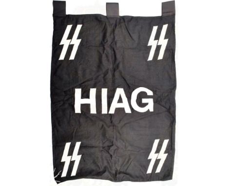 WANDBEHAND HIAG, (Hilfsgemeinschaft d. Angehörigen d. ehemaligen Waffen-SS), schwarzes Tuch, einseitig aufgenähte Runen u. Be