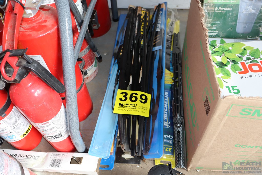 Lot 369