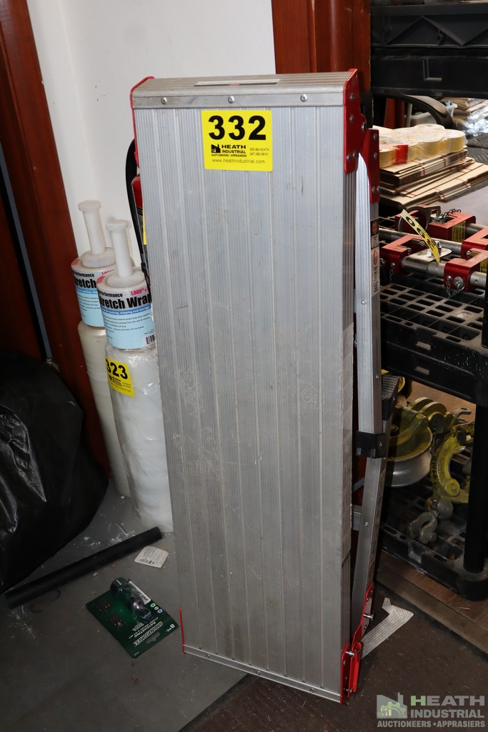 Lot 332