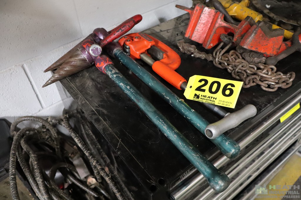 Lot 206