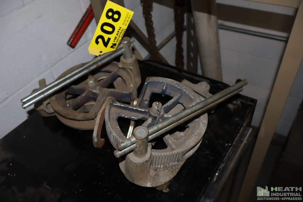 Lot 208