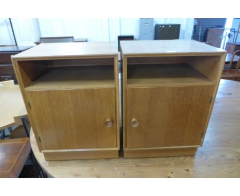 A pair of Meredew light oak bedside tables 