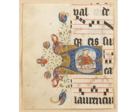 FRAGMENTIERTE EINZELSEITE MIT BILDINITIALE 'B' MIT HEILIGEM LAURENTIUS Deutsch, 15. Jh. Polychrome und Goldmalerei auf Pergam