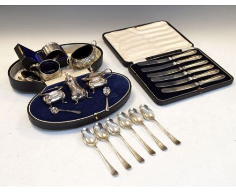 Quantity of silver items to include; George VI cased silver condiment set, Birmingham 1946, teaspoons, napkin ring, etc, 305g