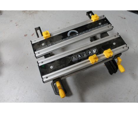 An adjustable metal saw bench 