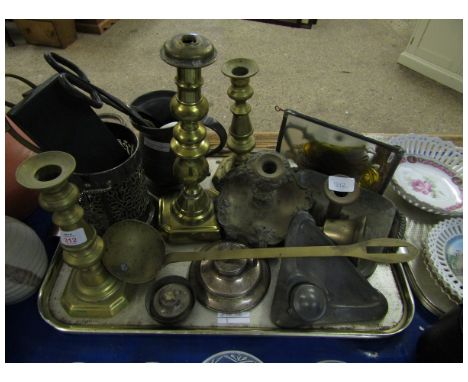 PAIR OF 19TH CENTURY BRASS CANDLESTICKS, PEWTER TANKARD, CHAMBER STICK, A SILVER INKWELL (A/F) ETC   