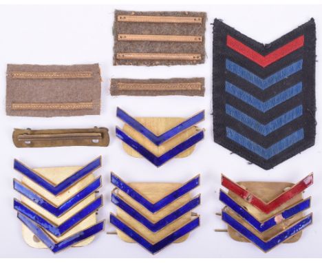 Grouping of WW1 Overseas Service Chevrons and Wound Stripes, including cloth Royal Navy issue for 1914-1918, various blue ena