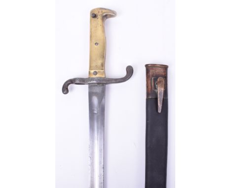 Imperial German 1871 Pattern Mauser Rifle Bayonet, brass grip and steel cross guard with muzzle ring. Single edged blade with