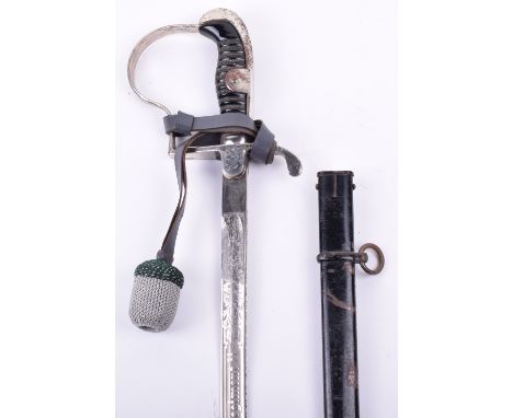 German Artillery Officers Sword, plain steel dove head pattern sword with grip retaining the original wire binding and leathe