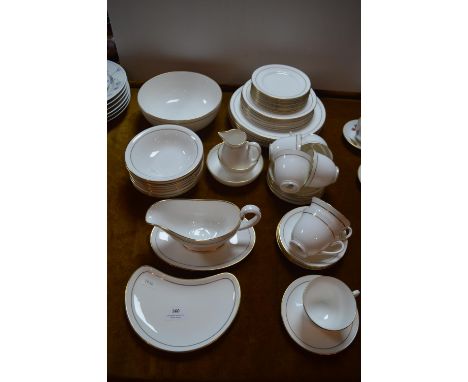 Royal Worcester Contessa Design Part Dinner Service 47 Pieces 
