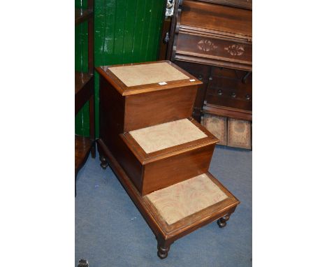 Victorian Mahogany Library Steps with Built in Commode 