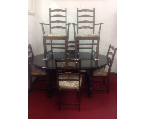 Ercol Oval Extending Dining Table with 6x Matching Chairs (2 of which are Carvers)