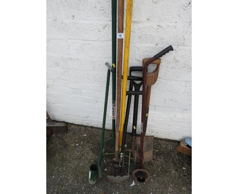 Quantity of Garden Tools 
